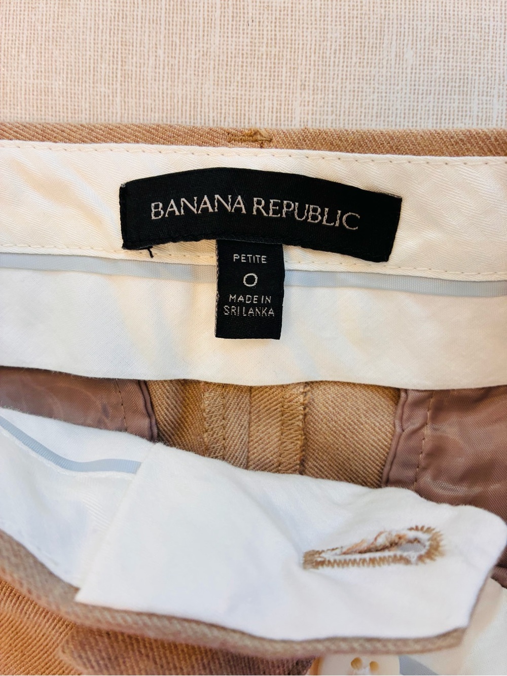 Set of 2 Banana Republic Beige Trousers size 0 - Picture 8 of 16
